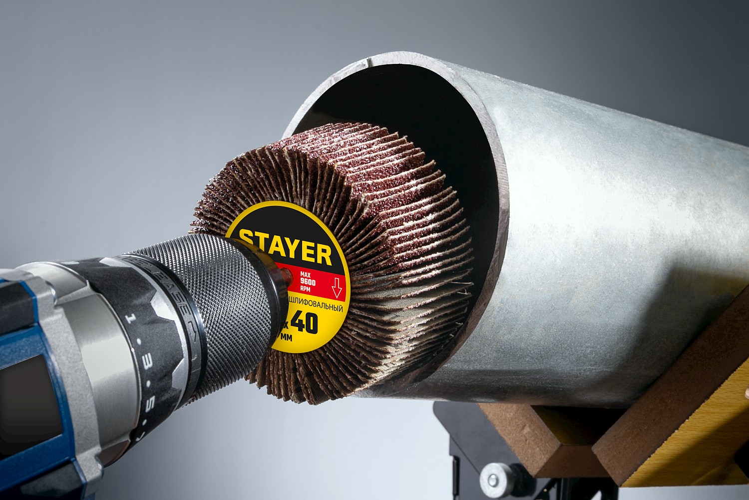 STAYER d 30 x 15 мм, P320, на шпильке d 6 мм, круг шлифовальный лепестковый (36606-320) — фото 3
